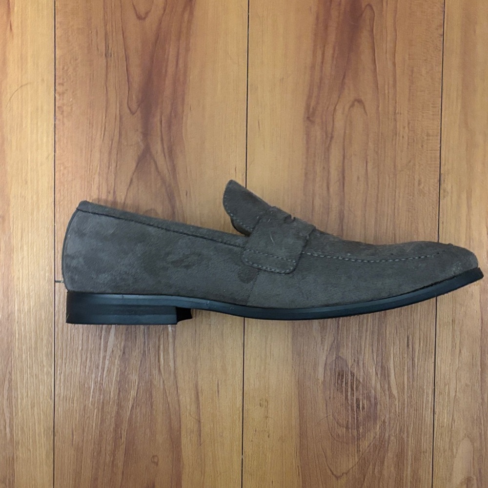 Nick Graham Men's Gray Suede Loafers - Picture 2 of 3